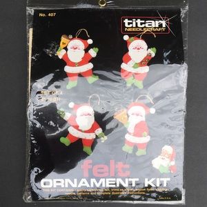 Titan Santa Ornament Kit Felt 4 Santa Ornaments Christmas Vintage 1980s Crafts